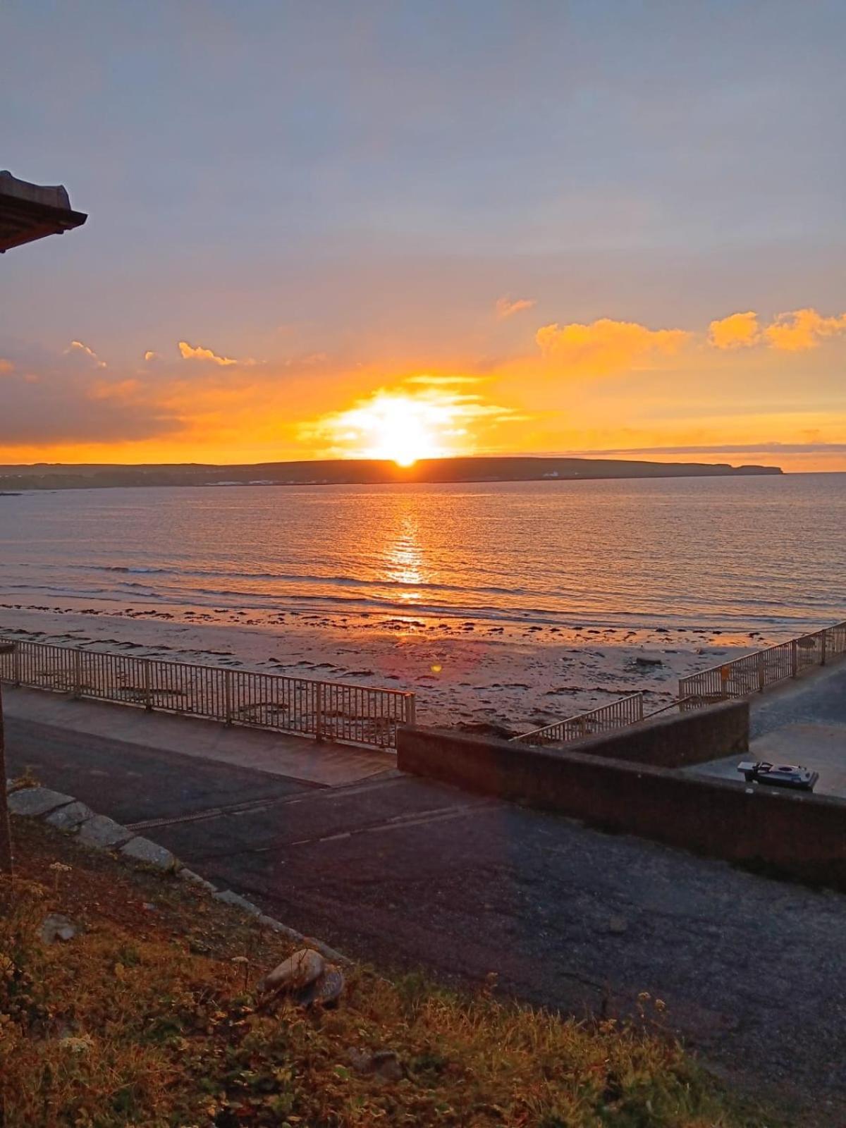 North Coast Property - Number 4 - The Beach House Thurso Kültér fotó